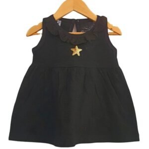Vestido Negro con Estrellita