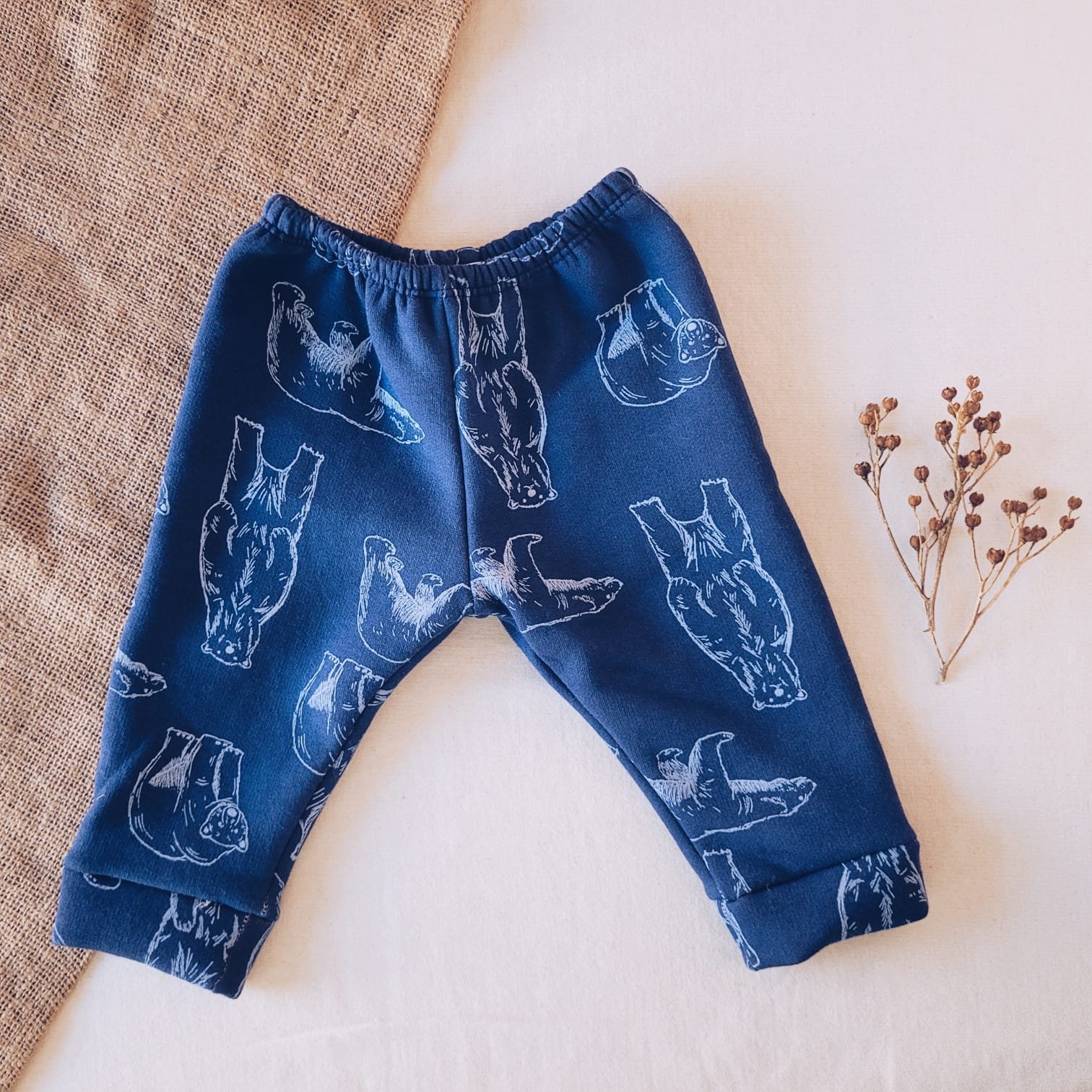 OFERTA Jogger Frizado Estampado
